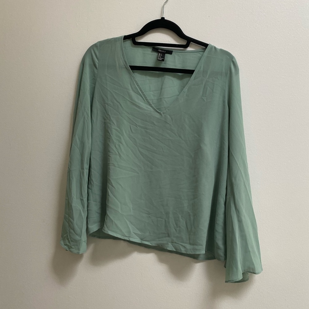 Forever 21 V-neck Chiffon Long Sleeve Blouse S